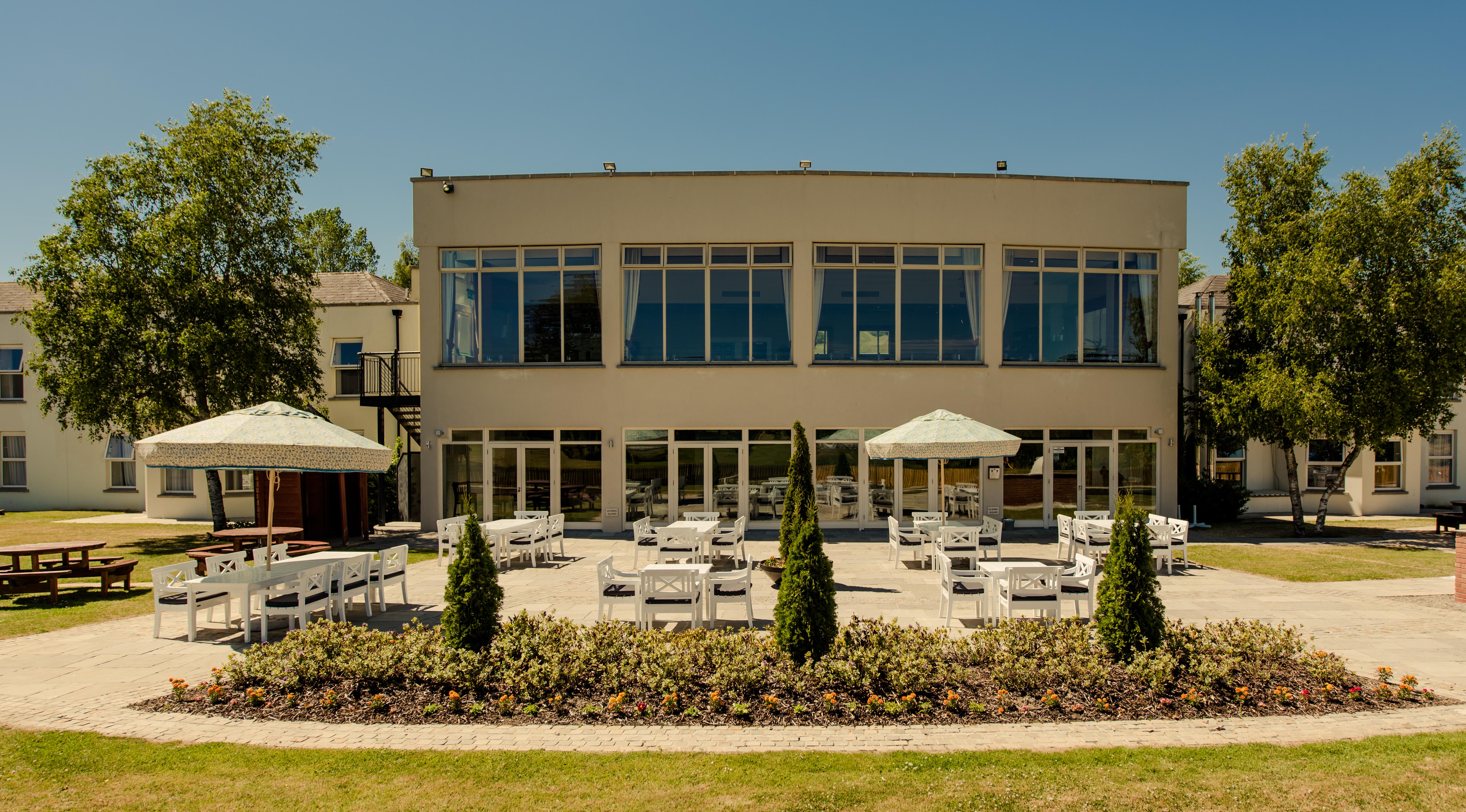 Tulfarris Hotel And Golf Resort Екстериор снимка