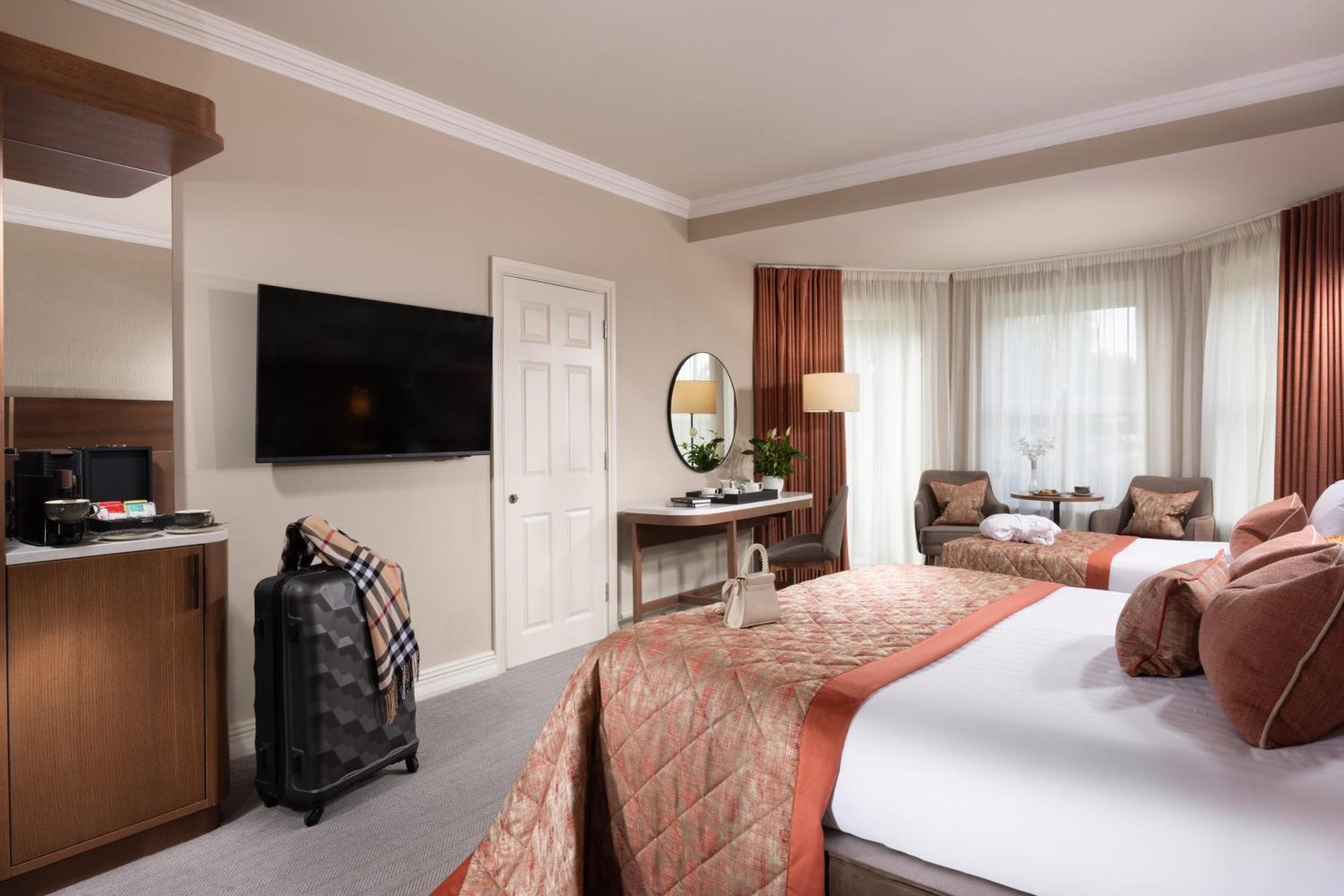 Tulfarris Hotel And Golf Resort Екстериор снимка
